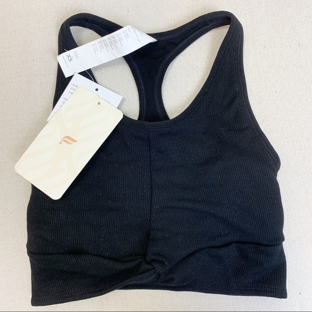Fabletics Kinsley Front Knot Seamless Bra Crop top NWT
